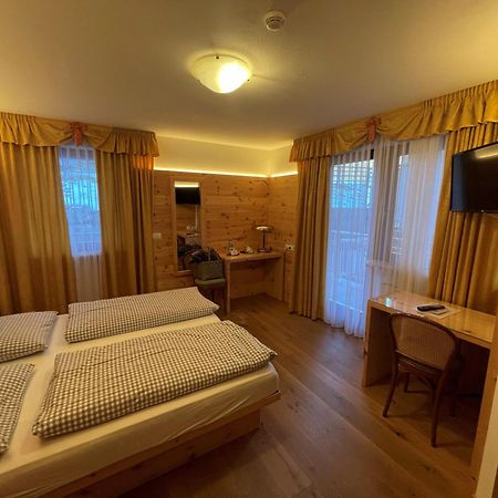 Hotel Schopfenhof San Candido Extérieur photo