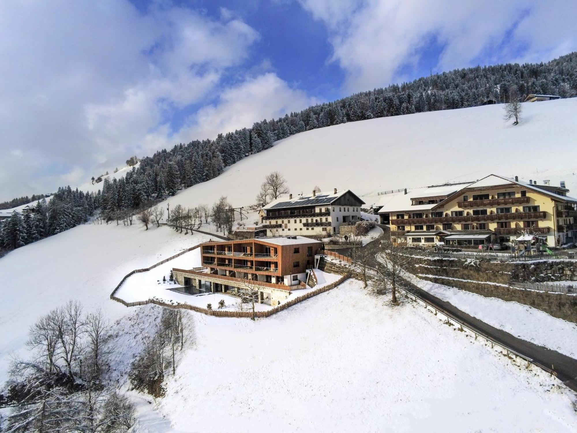 Hotel Schopfenhof San Candido Extérieur photo
