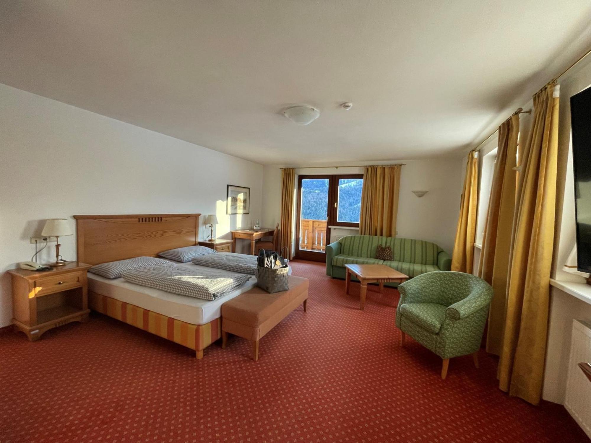 Hotel Schopfenhof San Candido Extérieur photo